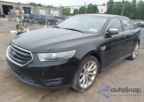 2018 Ford Taurus Limited z USA, uszkodzony, nr VIN 1FAHP2J82JG131685